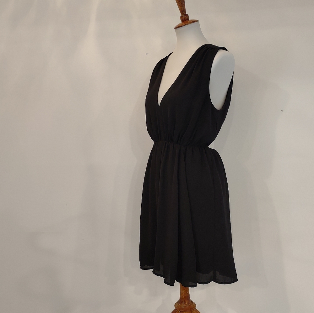 Express black chiffon texture shift dress